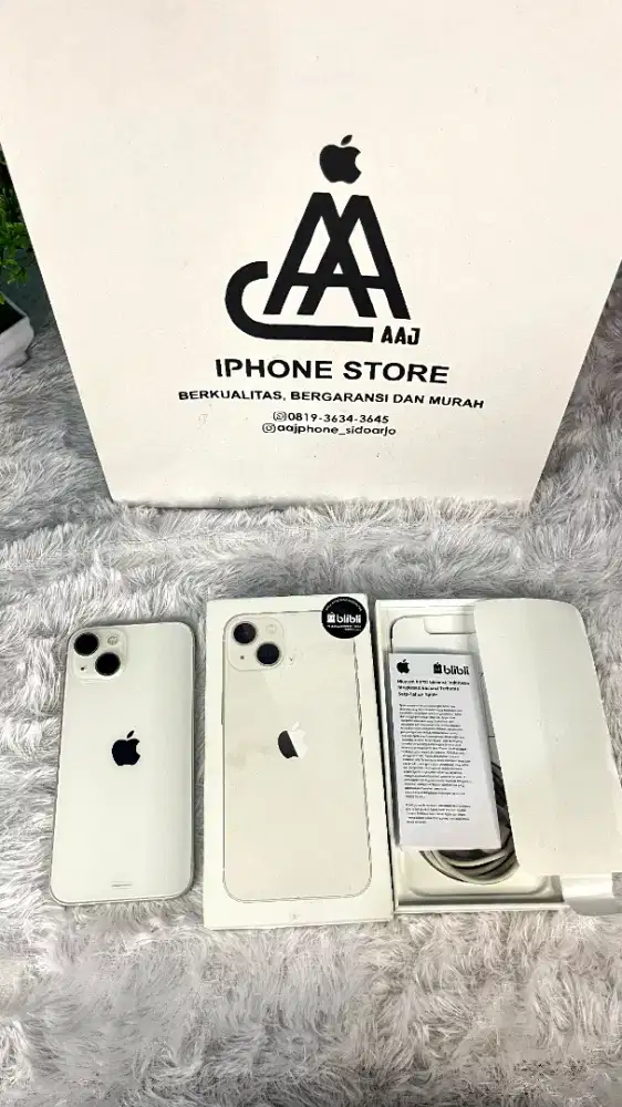 iPhone 13 128 GB Starlight iBox