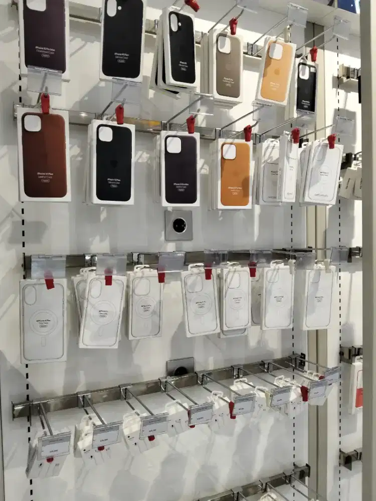 Casing series iPhone 14,15,16,17