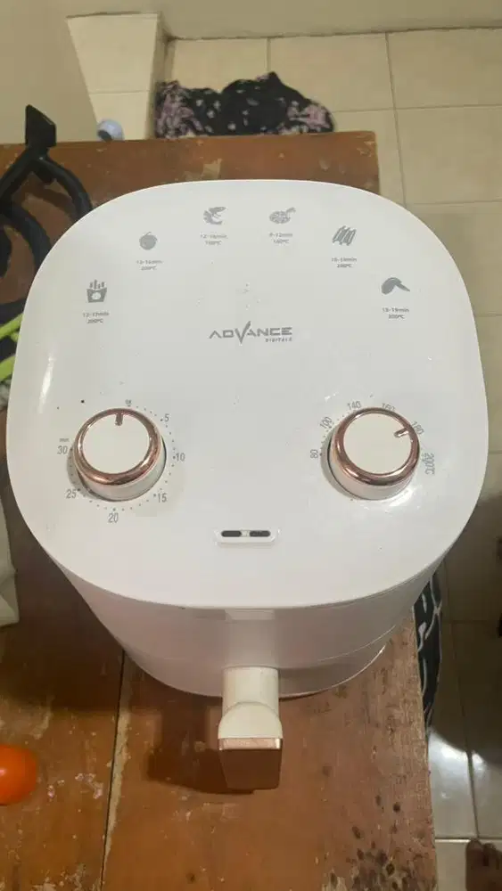 Dijual Air Fryer bekas rasa baru