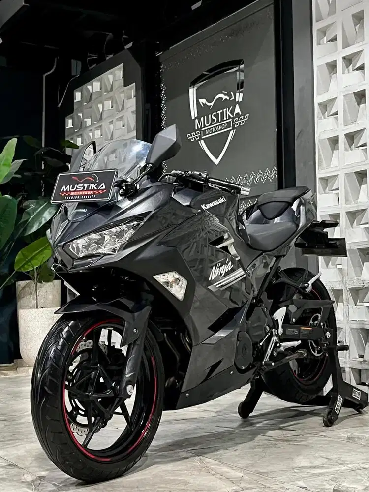 Terbatas ODO 10RB!!Kawasaki Ninja 250 FI th 2021 - Ayu Mustika