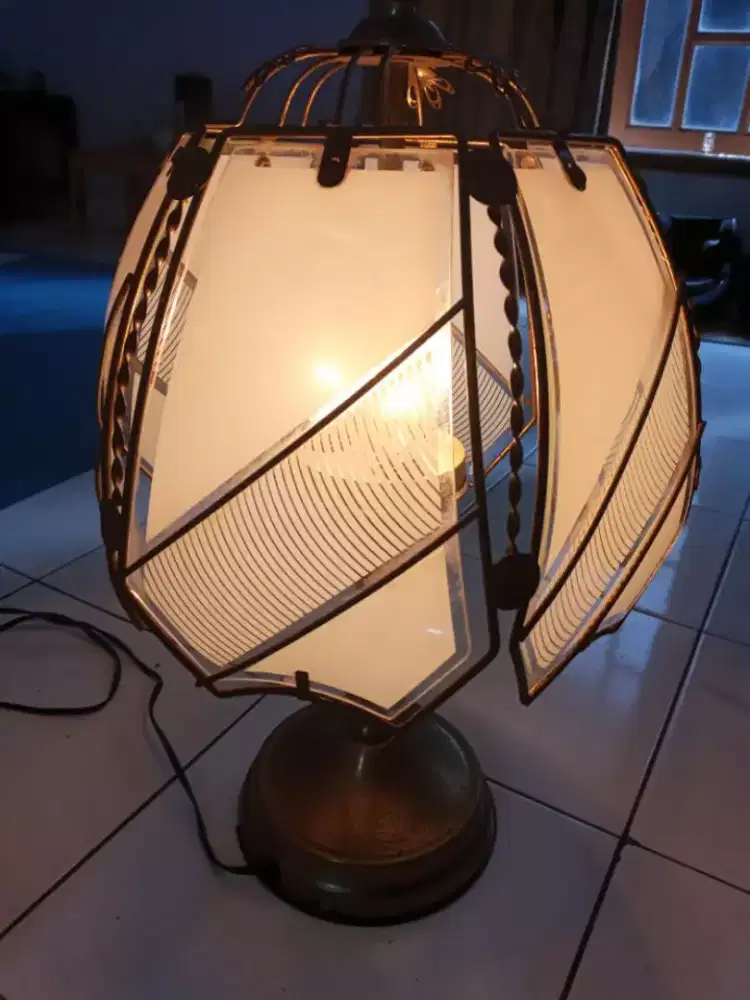 JUAL LAMPU ANTIK KAMAR RUMAH
