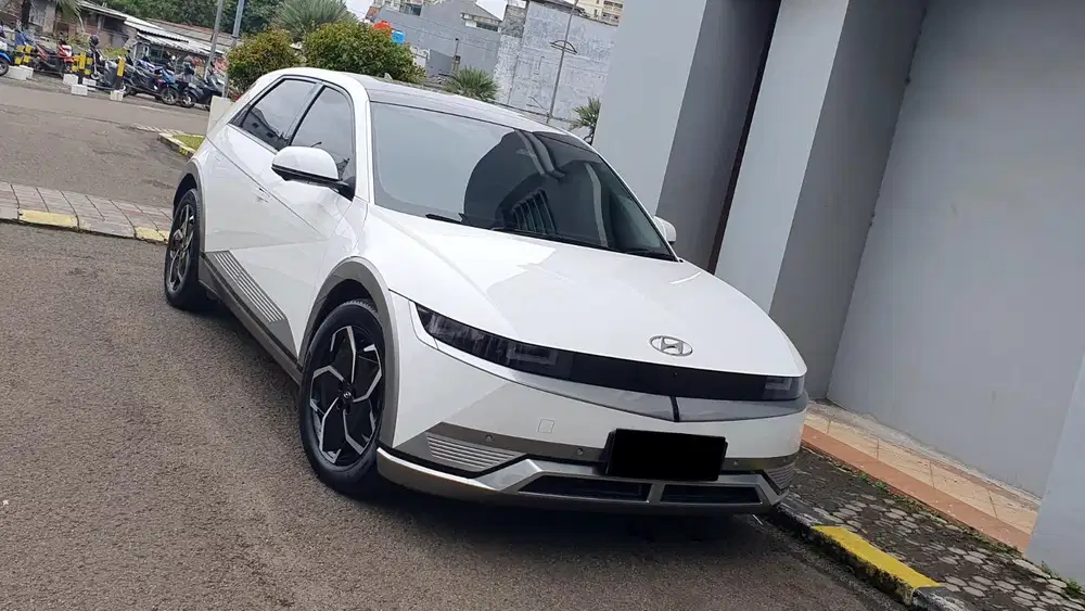 Hyundai Ioniq 5 EV Standard Range 2023