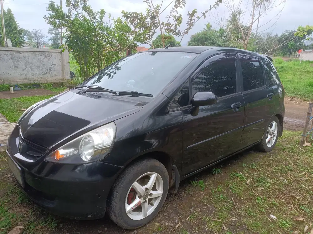 Honda Jazz 2004 Bensin