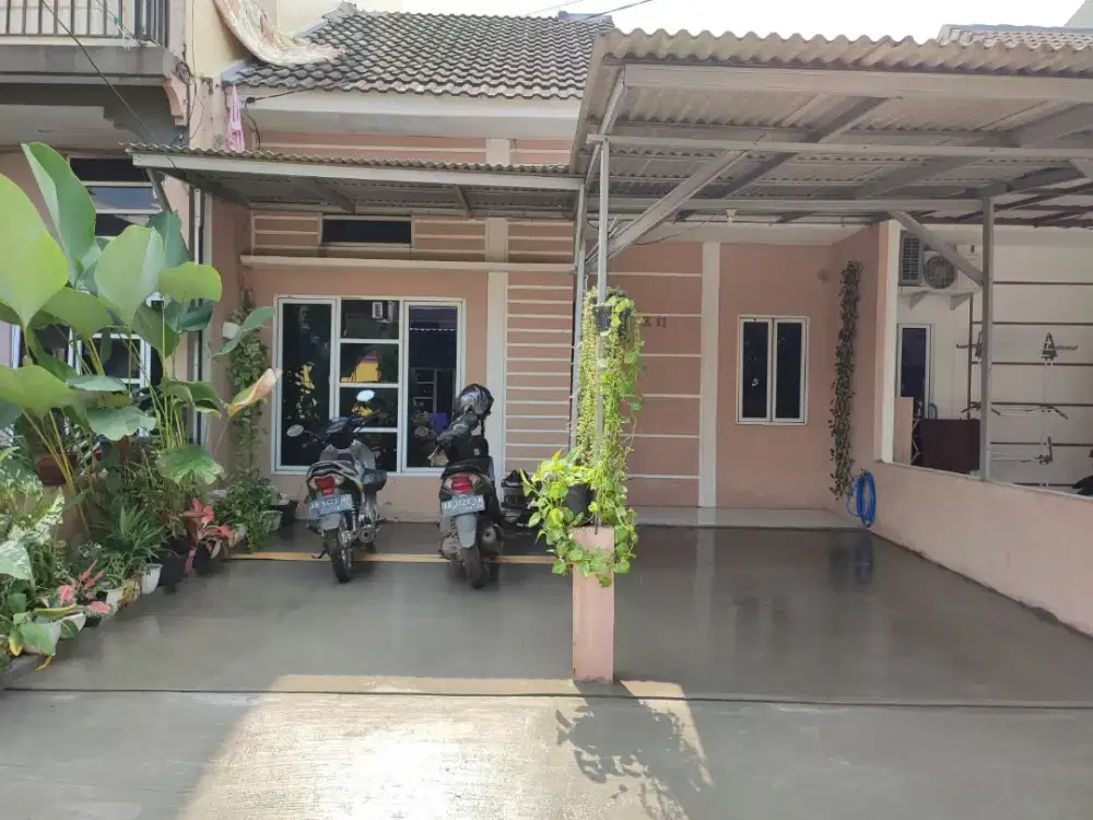Dijual Rumah Purinusa Karawaci 1,5 Lantai