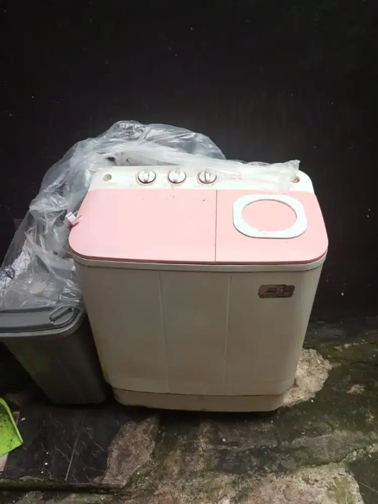 Menerima jual beli barang bekas