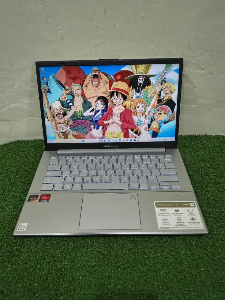 Jual Laptop Kecee Asus VivoBook GO E1404F Ryzen 3-7 8/256 Key Backlit