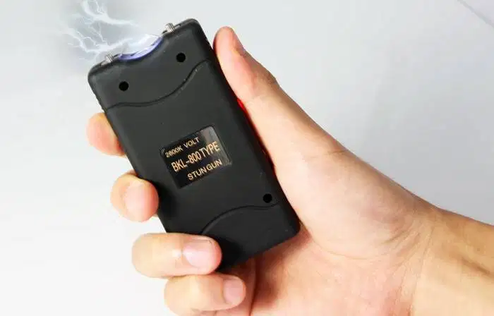 Stun Gun Listrik Alat Pengamanan Diri Anti Maling Kejut Self Defence