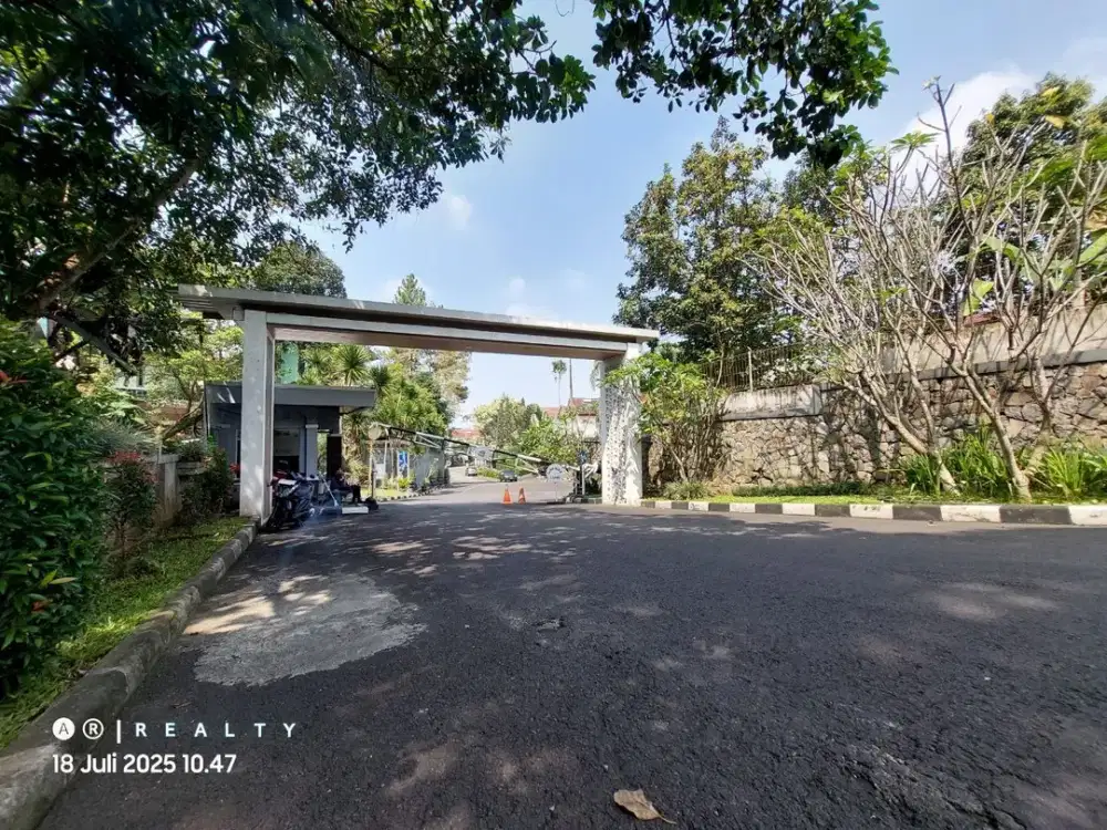 HUNIAN EKSKLUSIF di Kawasan Elit Alamanda Tubagus Ismail Dago Bandung