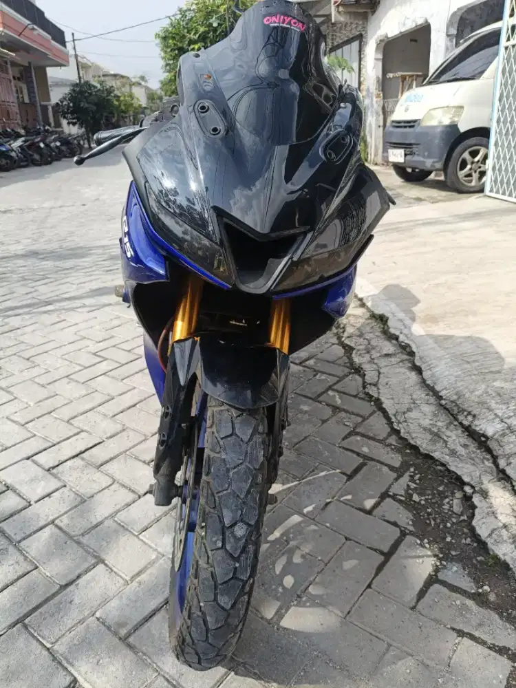 YAMAHA R15 V3 2018