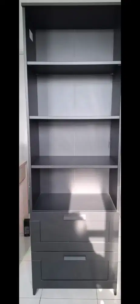 Dijual murah borongan, Lemari Ikea Hitam dan Meja Rias informa.