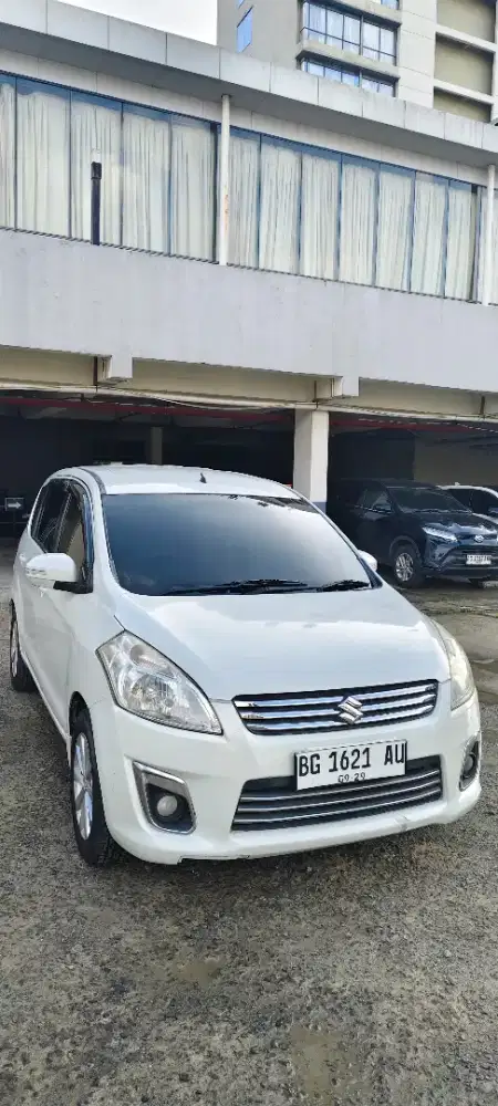 Ertiga 2013 Pakaian Pribadi