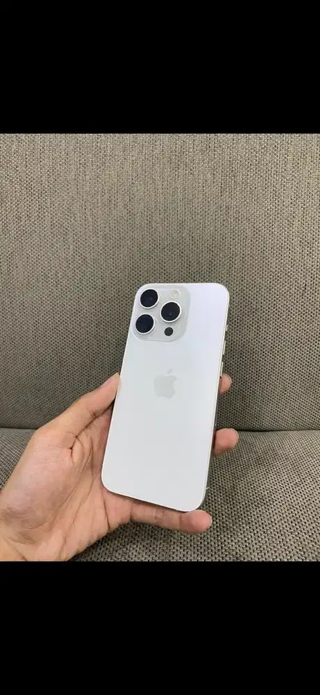 Apple iPhone 15 Pro 128Gb White Titanium Ibox