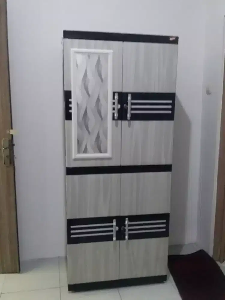 lemari plastik 4 tingkat