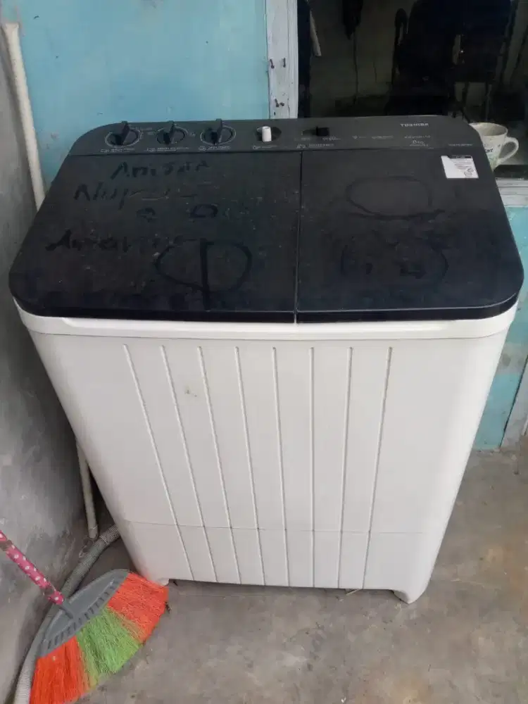 Thosiba 2 tabung 8kg siap pakai