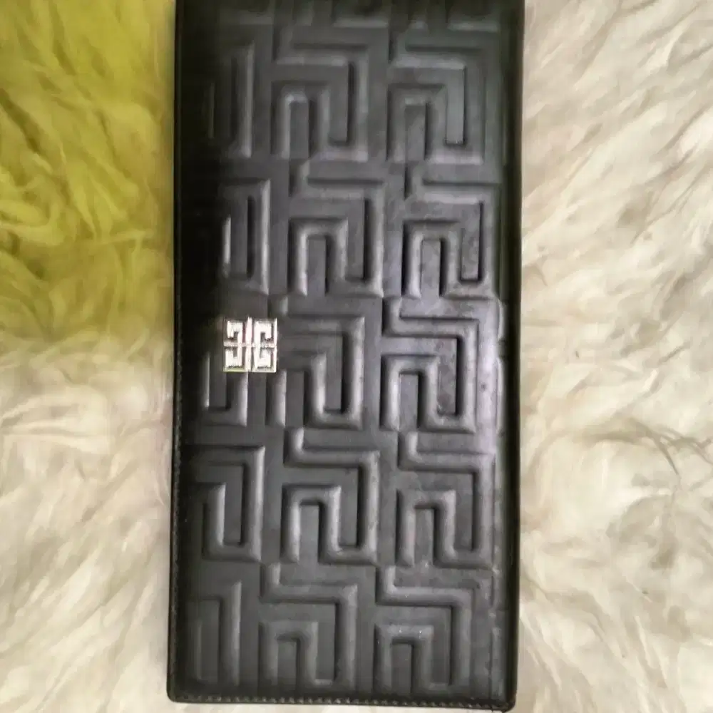 dompet wanita panjang
warna hitam
tipis
seken