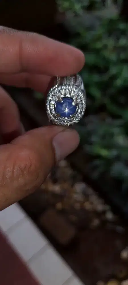 NATURAL STAR BLUE SAPPHIRE HQ