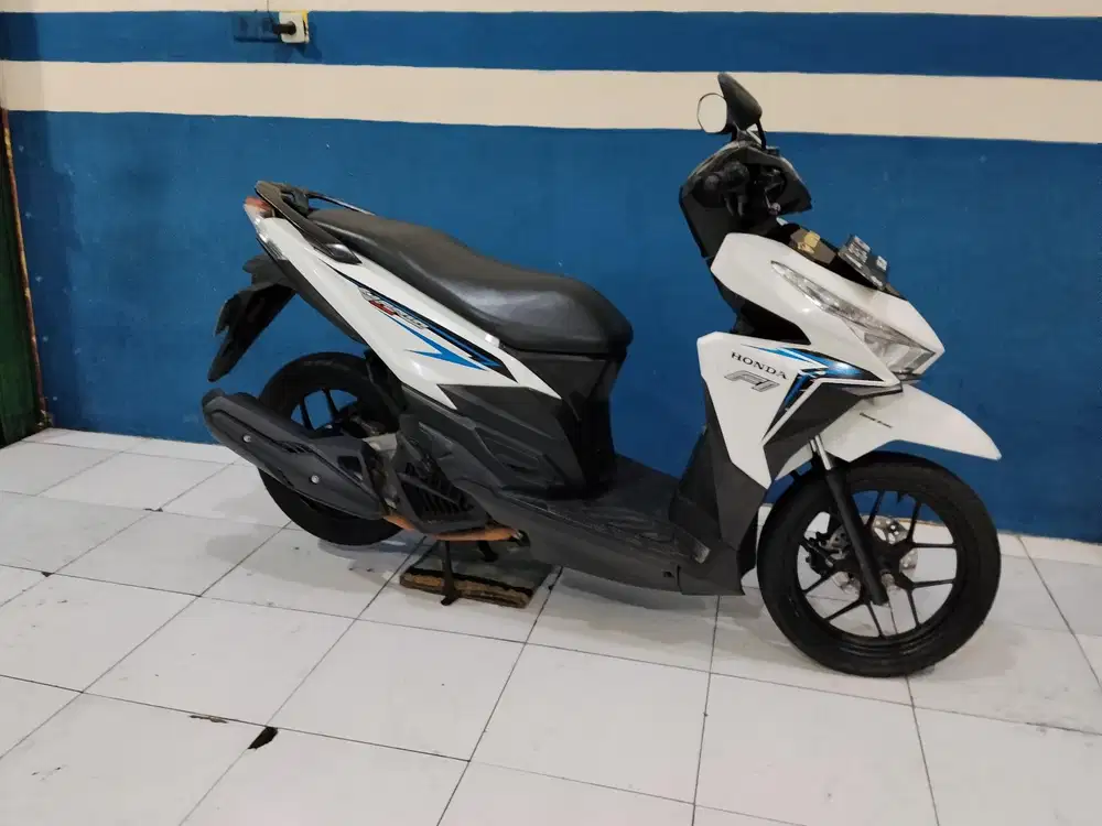(JUAL CEPAT) honda vario old 2016 siap pakai