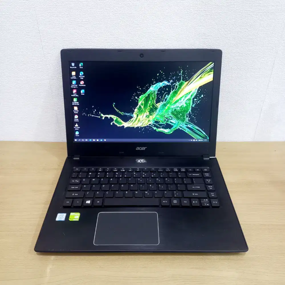 Laptop Travelmate Core i7 / Nvidia / SSD / Hardist