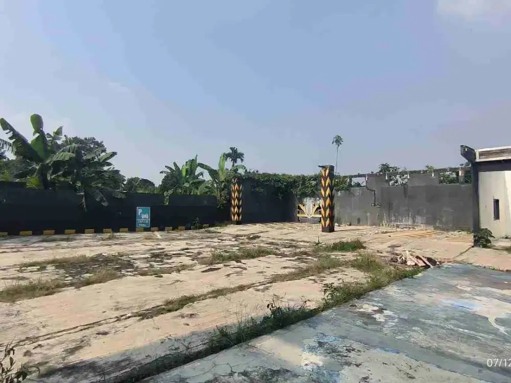 Tanah di Tapos depan jalan raya