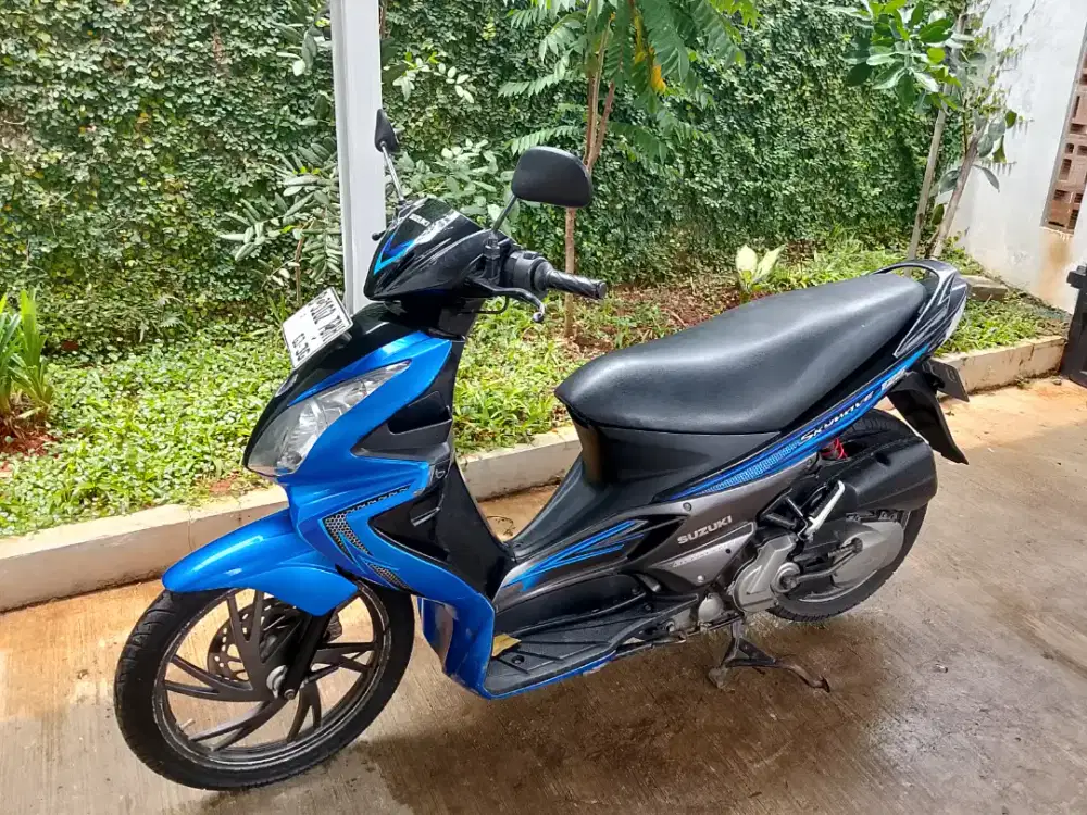 SUZUKI SKY WAVE 2010