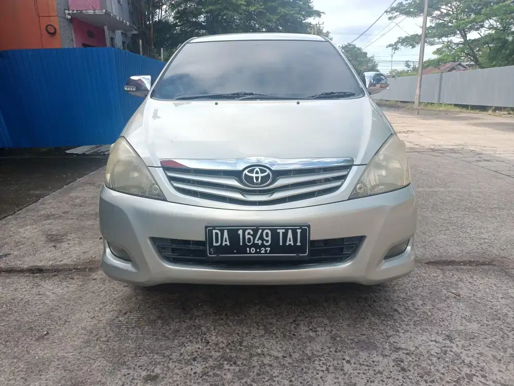 KIJANG INNOVA G 2011 MT SILVER