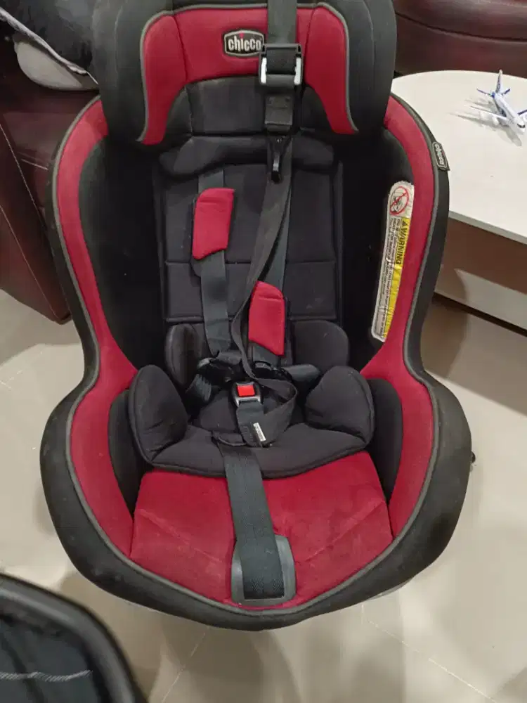 DIJUAL CEPAT DI BAWAH HARGA PASAR CAR SEAT CHICCO