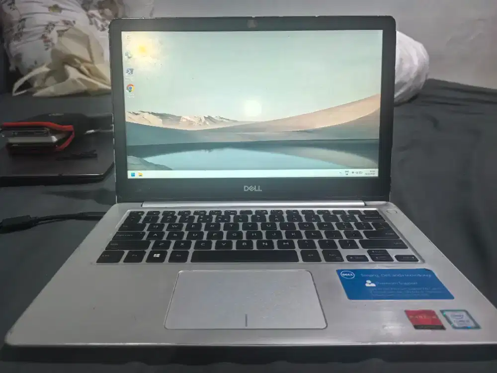 Laptop Dell Inspiron 5370
