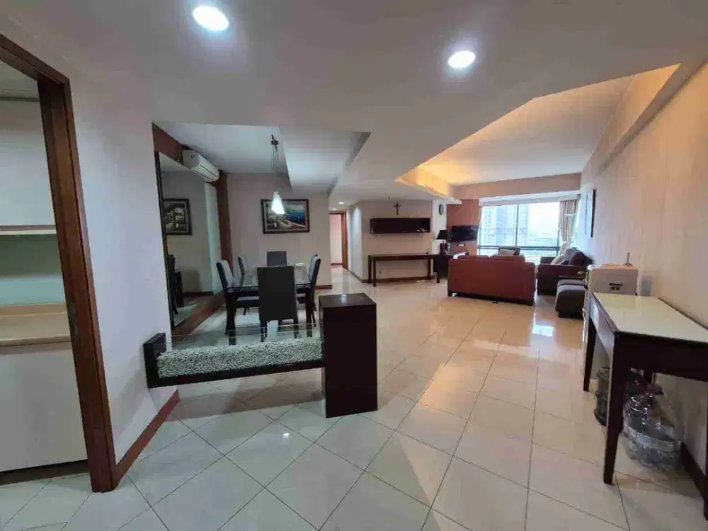 For Sale 3 BR  Kondominium Taman Anggrek