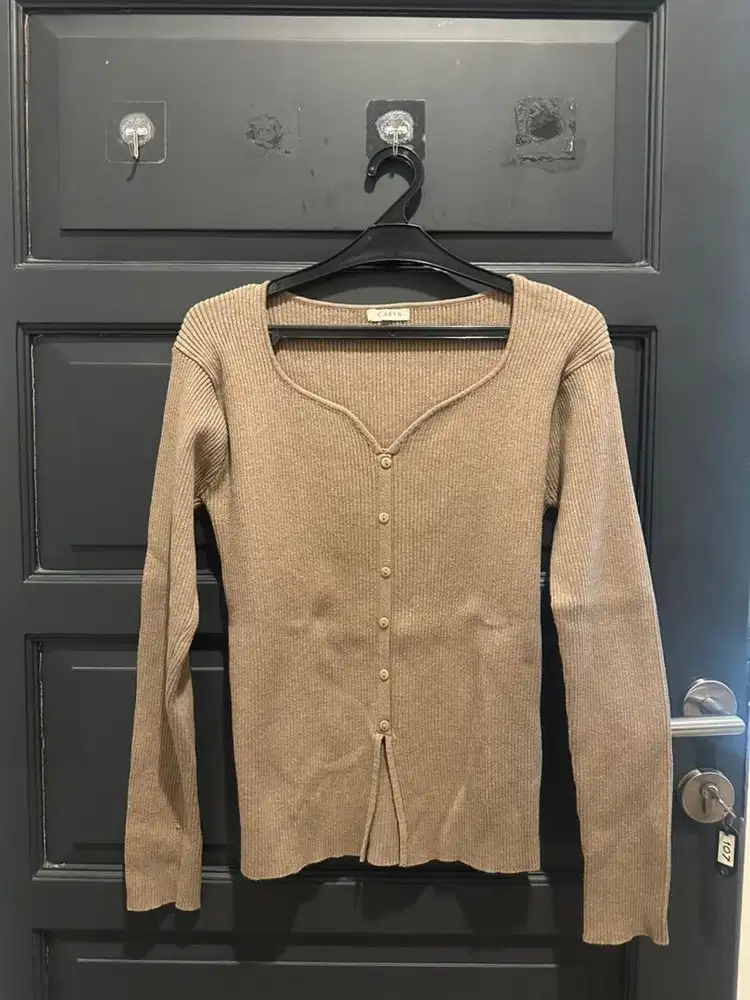 Claryn Knit Top Wanita Beige Cokelat - Second Mulus