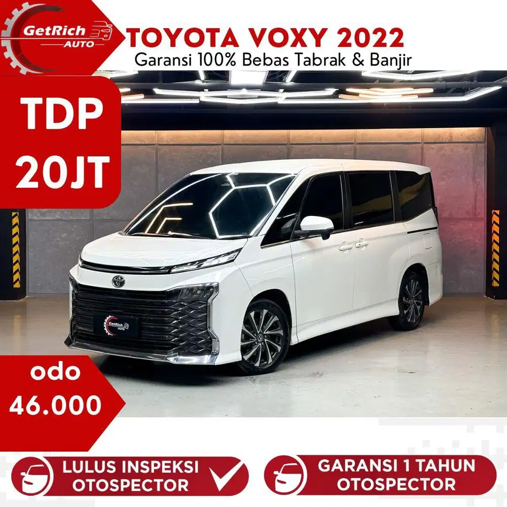Putih Toyota Voxy 2.0 At 2022
