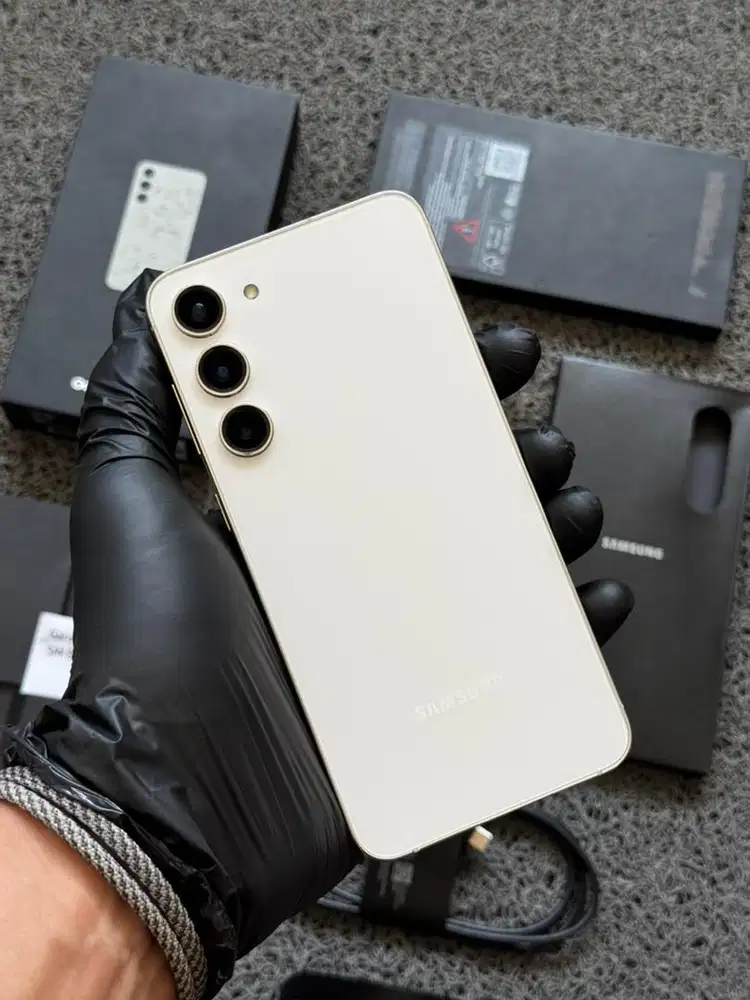 Samsung Galaxy S23 Plus Cream 256gb Fullset Resmi