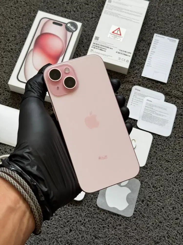 Apple iPhone 15 Pink 128gb Resmi Fullset original