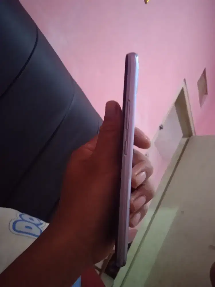 Realme c15 4/64 hp only