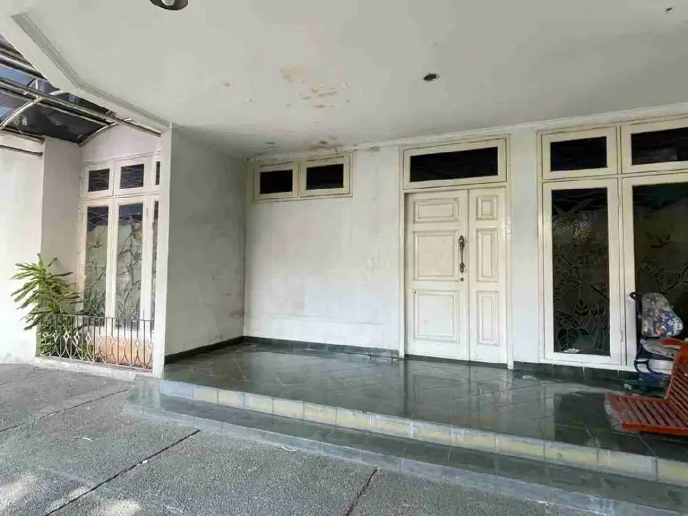 Dijual Murah Hitung Tanah Rumah Kebayoran Baru Jakarta Selatan