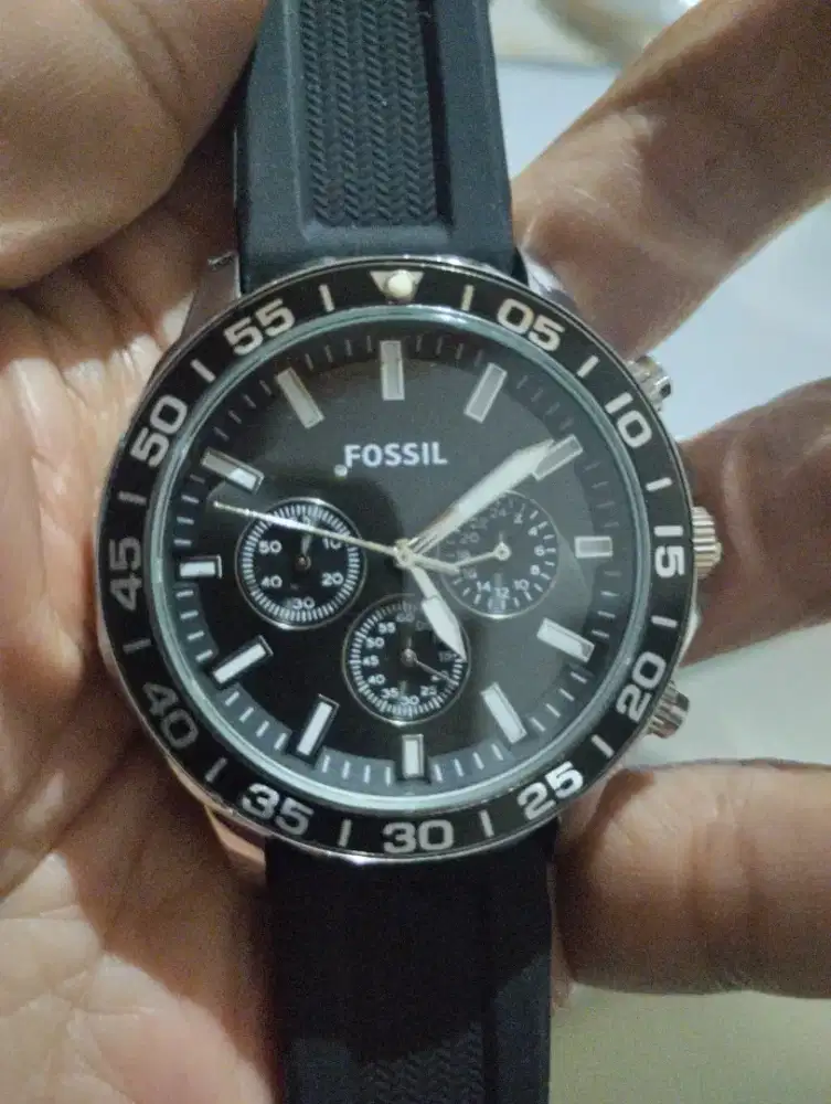 jam Fossil chronograph ori