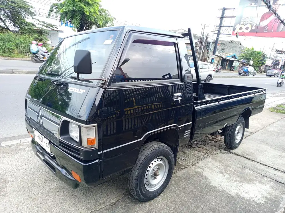 Mitsubishi Colt L300 2.5 MT Pick Up2022 Diesel