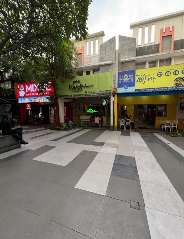 DISEWAKAN MURAHHH RUKO STRATEGIS BERHADAPAN PAKUWON CITY MALL