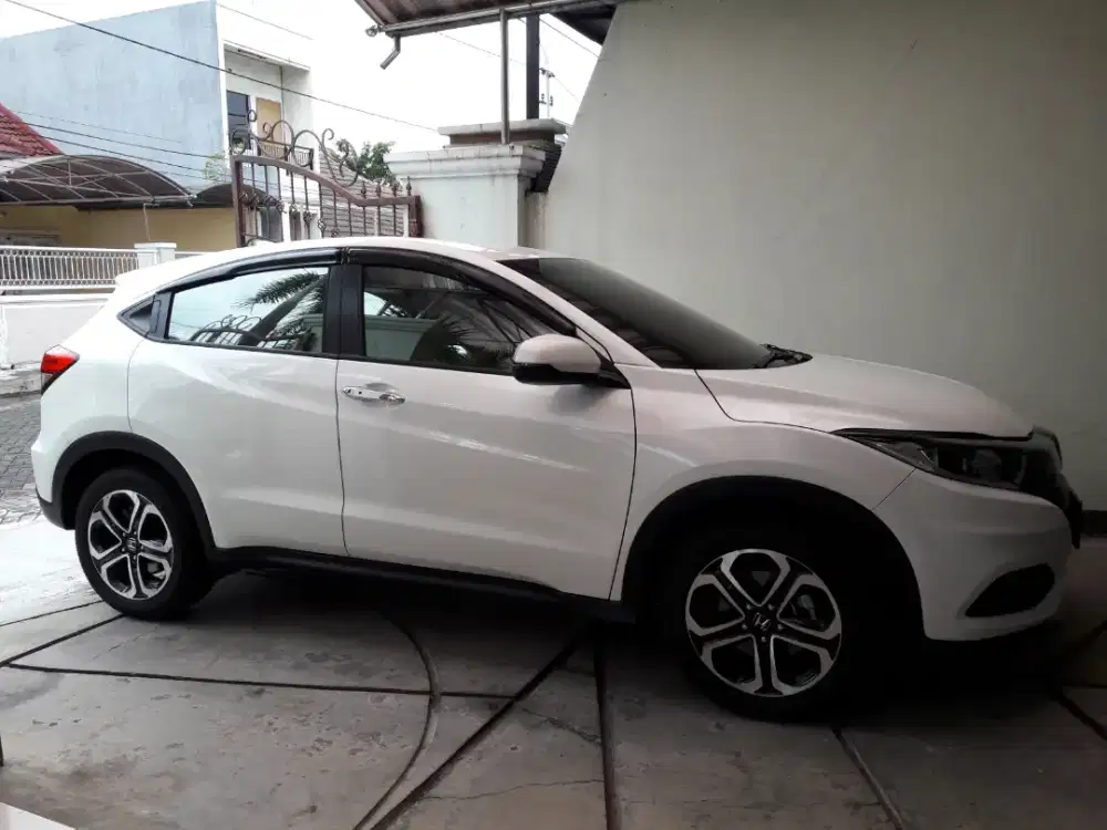 HR-V E CVT 1.5  2020 V-Kool