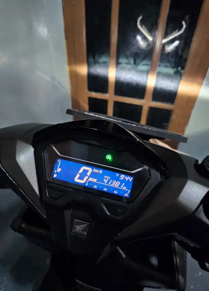 Seperti baru! HONDA NEW VARIO 150 FI 2020 KEYLESS CBS ISS pajak on