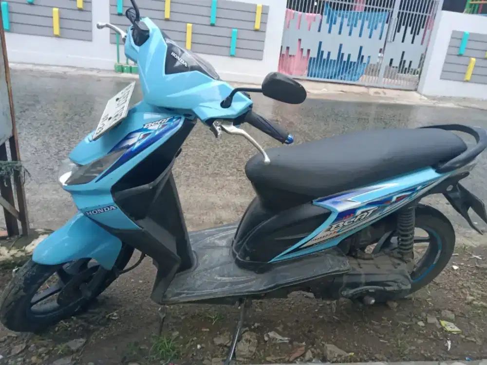 Jual motor mesin masih bagus surat2 lengkap pajak mati 1 tahun