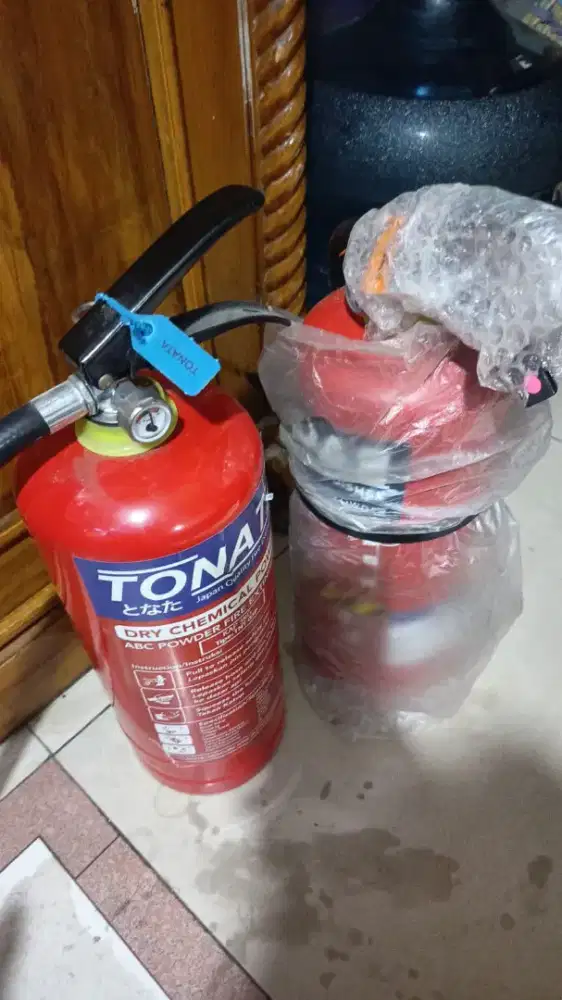 alat pemadam kebakaran