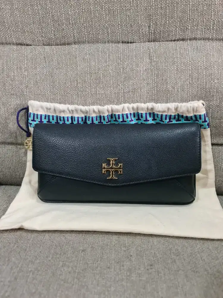 Clutch Tory Burch ( preloved)
