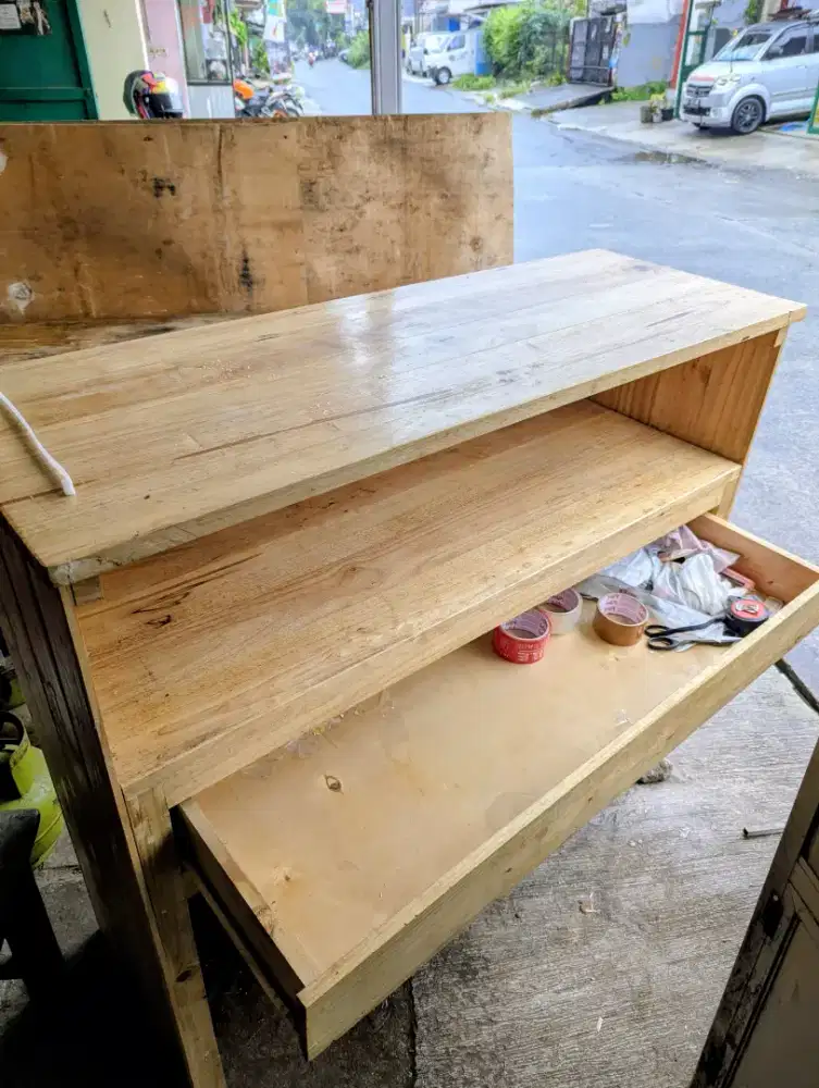 JUAL CEPAT meja kasir/meja bar