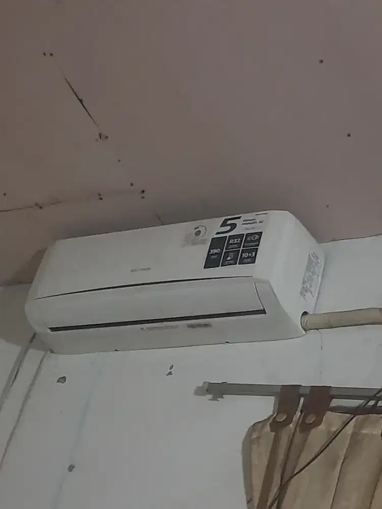 Jual Murah Polytron Deluxe 2 AC 1 PK PAC  09VH