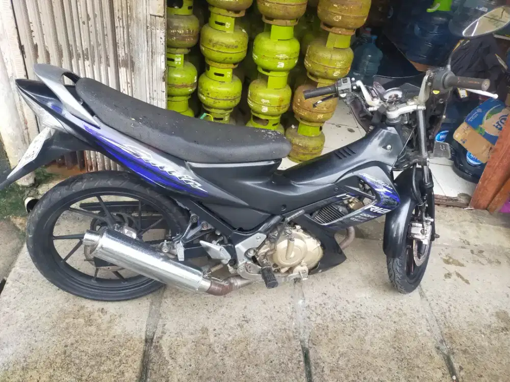 Jual Suzuki satria th 2011