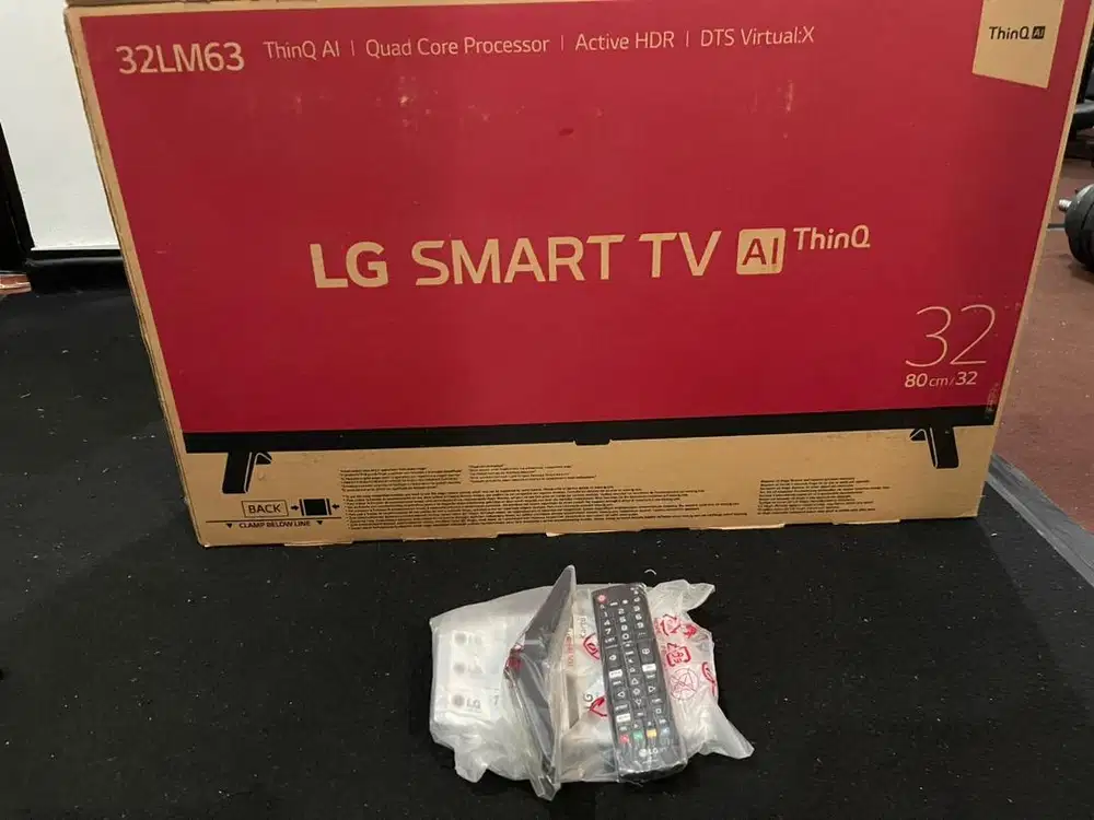 32 inch LG SMART 32LM63