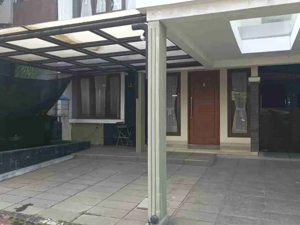 Rumah bsd de latinos murah lt 144