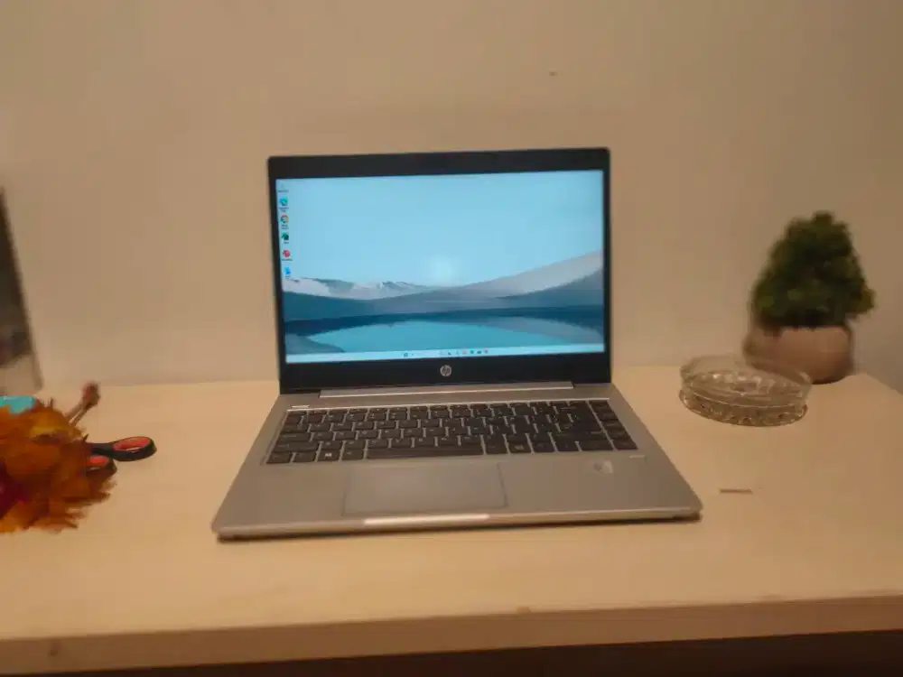 Laptop hp Core i7 gen 10