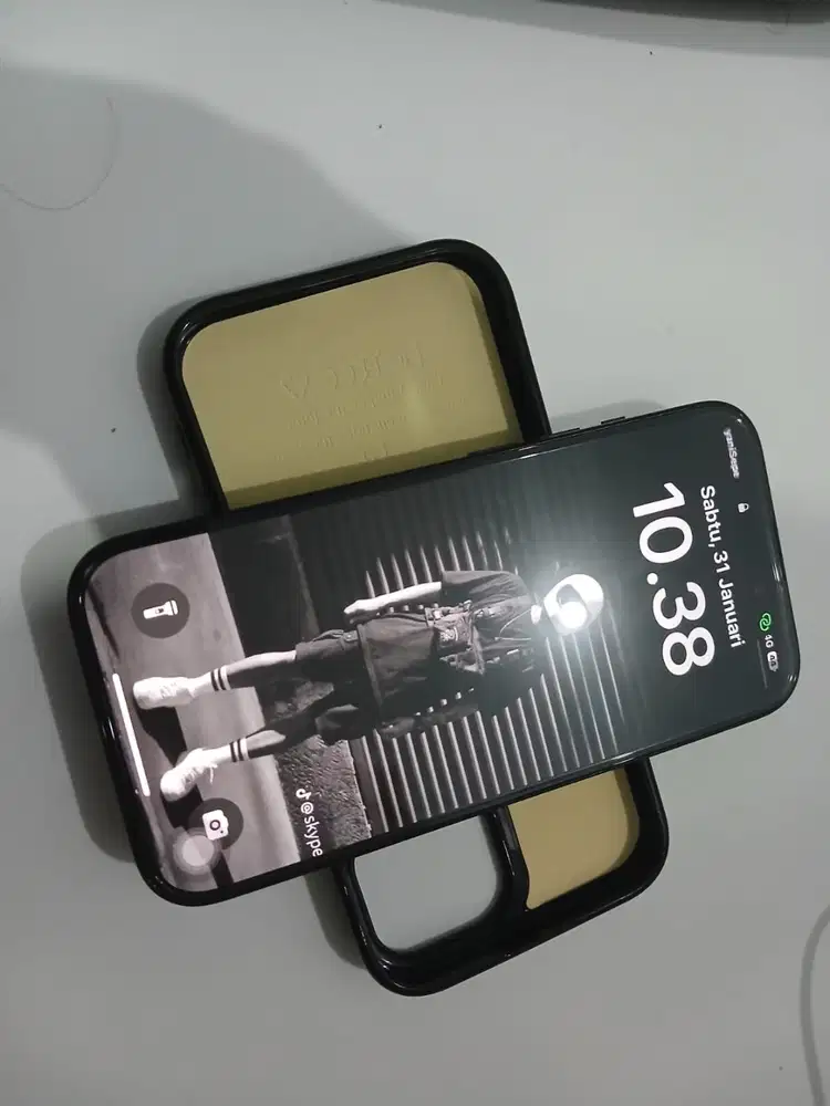 Iphone 15  128GB iBox