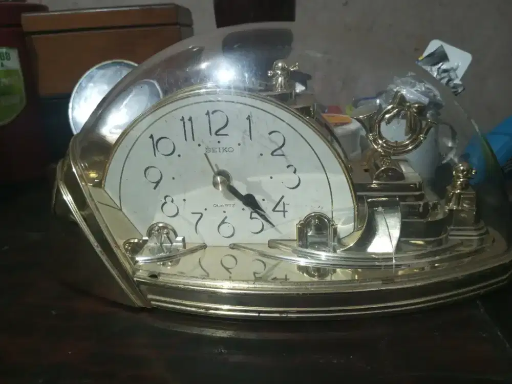 Jam meja antik merek Seiko Made in Japan